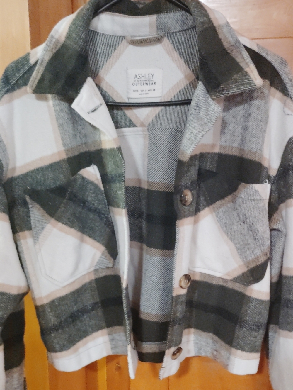 Ashley Outerwear Women’s Green & Cream Plaid Shirt Jacket